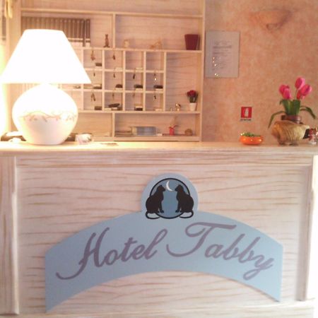 Hotel Tabby Golfo Aranci Exterior photo